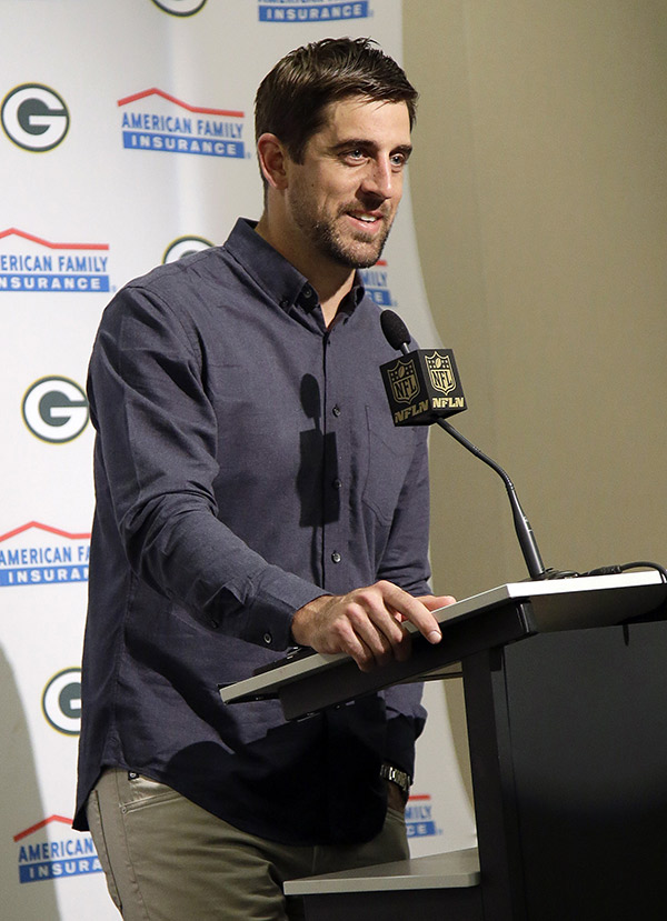 Aaron Rodgers Then & Now: Photos of the NFL Player Over the Years Aaron Rodgers Then & Now: Photos of the NFL Player Over the Years