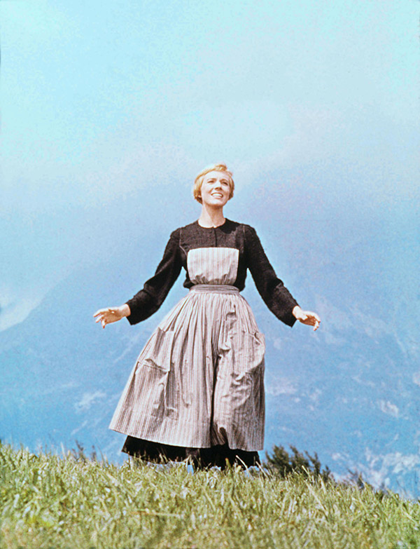 Julie Andrews Then & Now: See Photos of the ‘Mary Poppins’ Star Julie Andrews Then & Now: See Photos of the ‘Mary Poppins’ Star
