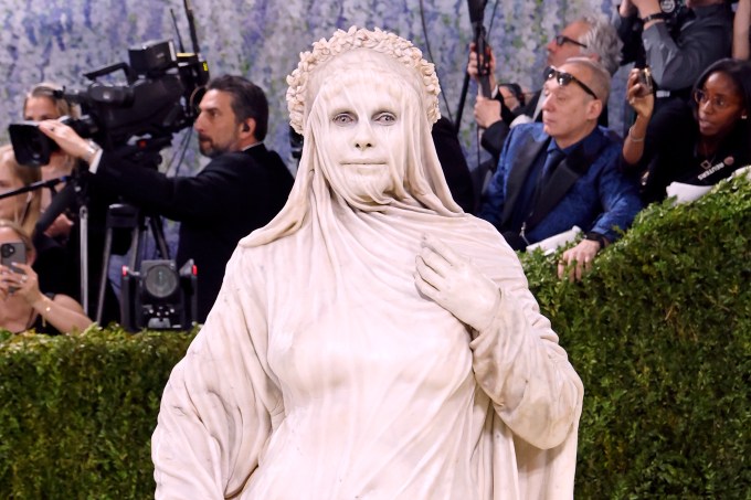 Heidi Klum at the Met Gala 2026: Photos of Her Statue Look