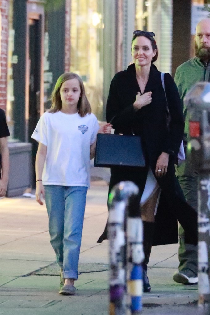 Angelina Jolie & Her Kids: Photos of Them on Fun Outings Angelina Jolie & Her Kids: Photos of Them on Fun Outings
