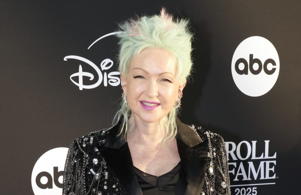Cyndi Lauper Then & Now: Pictures of the Pop Singer Over the Years