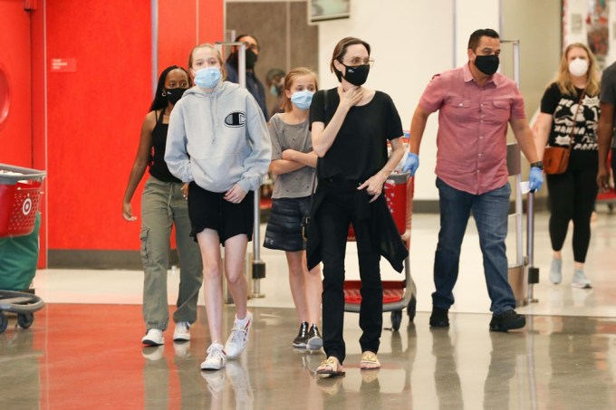 Angelina Jolie & Her Kids: Photos of Them on Fun Outings Angelina Jolie & Her Kids: Photos of Them on Fun Outings