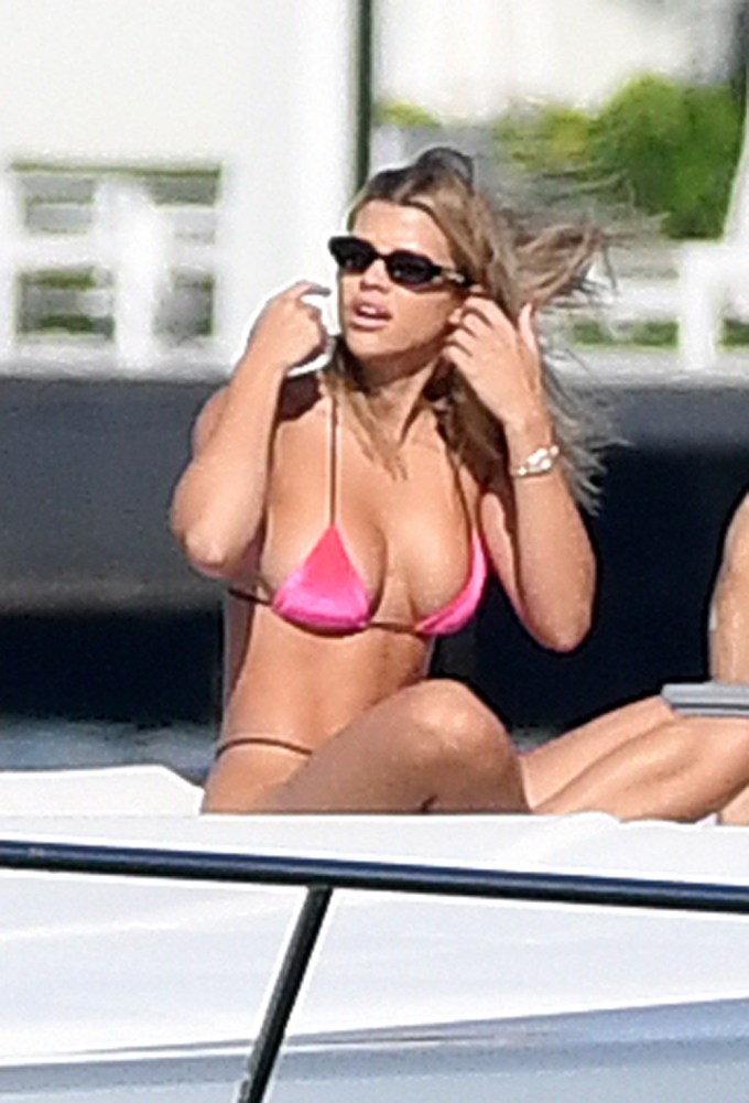 Celebrities in Pink Swimsuits: Pictures of Stars in Hot Pink Bikinis
