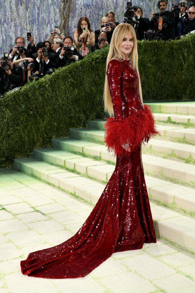 Met Gala 2026 Red Carpet: Photos of Celebrity Arrivals