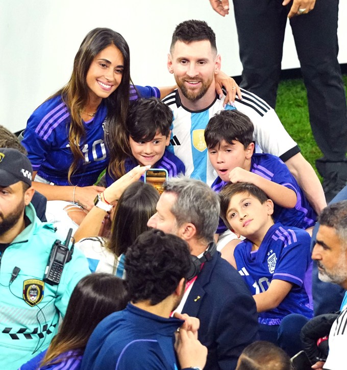 Lionel Messi & Family: Photos of the Footballer, His Wife & Kids