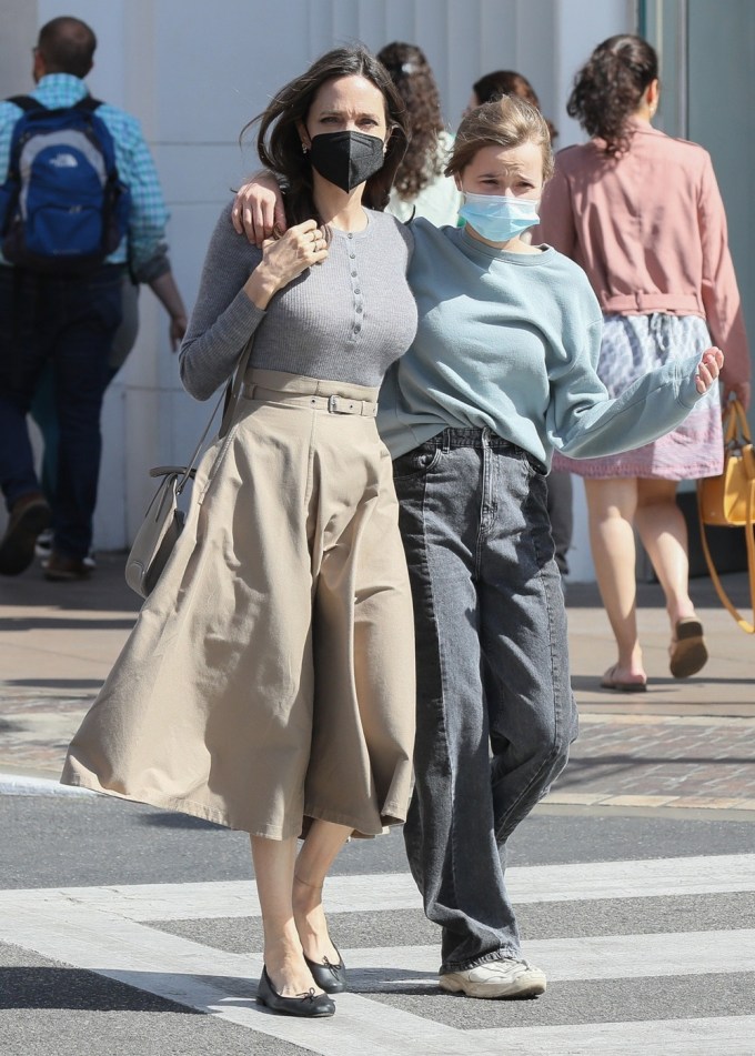 Angelina Jolie & Her Kids: Photos of Them on Outings Through the Years