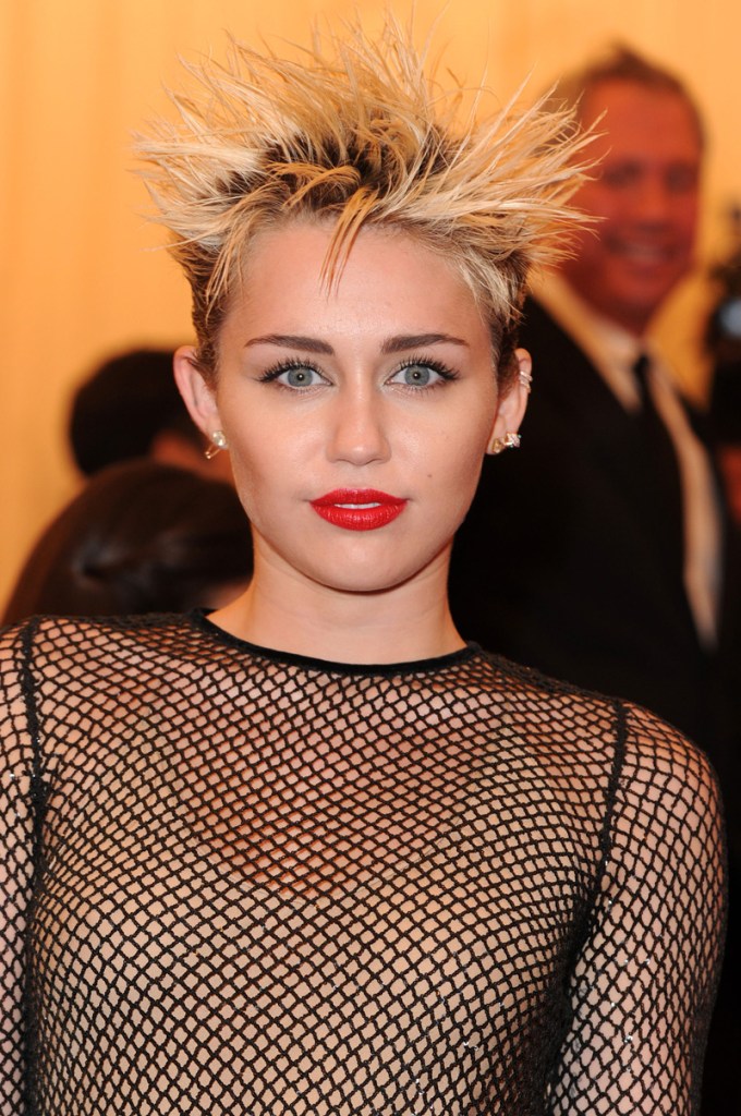 Craziest Met Gala Hair Makeovers All-Time: Photos of Celebrities Craziest Met Gala Hair Makeovers All-Time: Photos of Celebrities